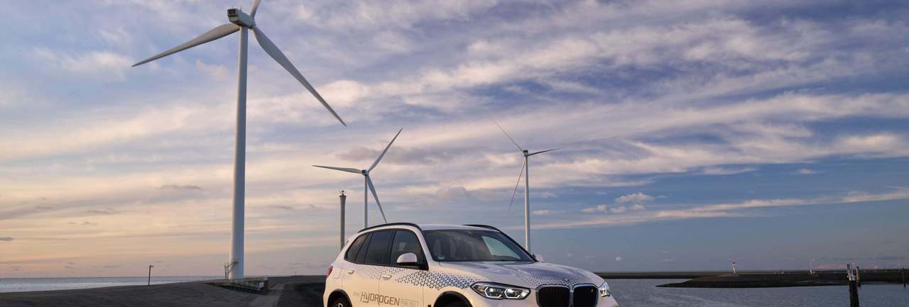 BMW prezentējis savu pirmo ar ūdeņradi darbināmo automobili – BMW iX5 Hydrogen